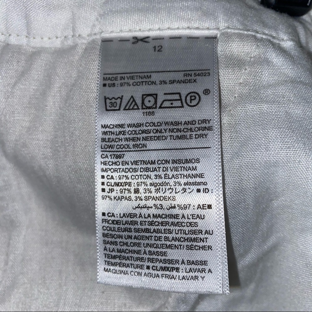 Shorts - Picture 4 of 4